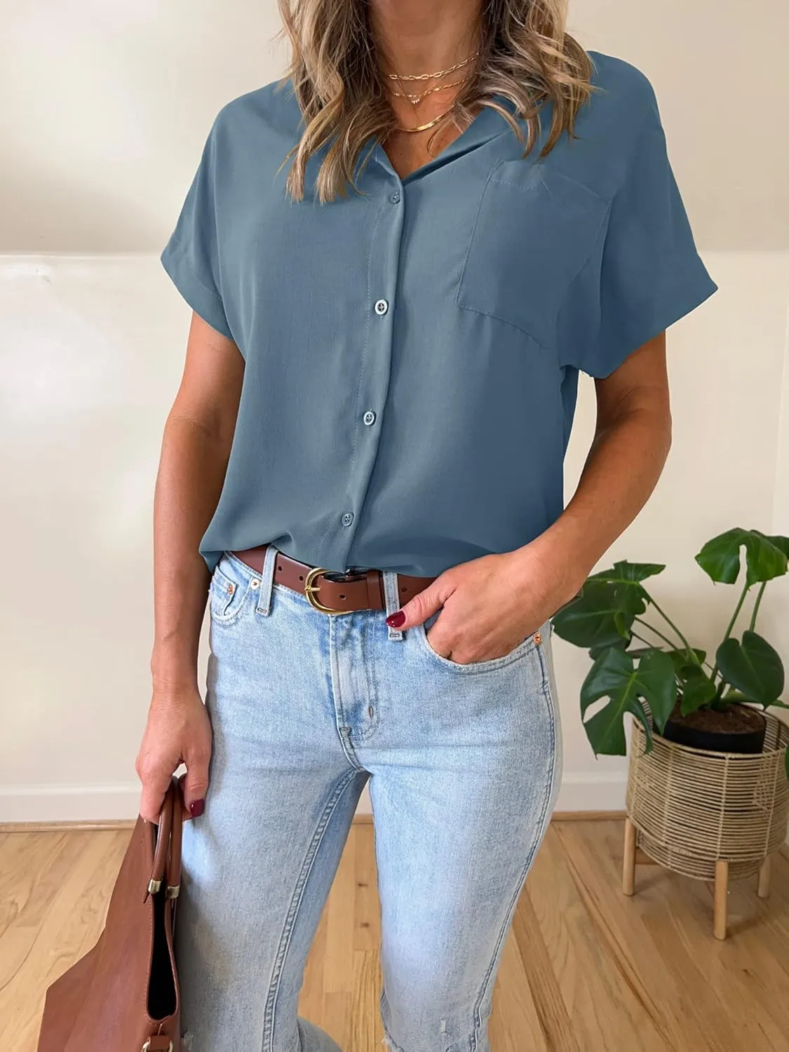 Inorin Womens Casual Short Sleeve Button Down Shirts V Neck Collared Shirt Tops Blouses with Pockets